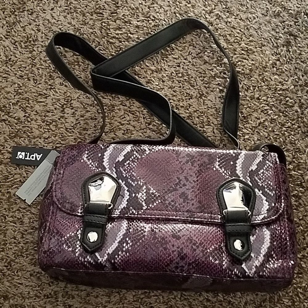 Apt. 9 Purple Silver Faux Alligator Purse Women's Shoulder Bag Stylish Handbag - Picture 3 of 6